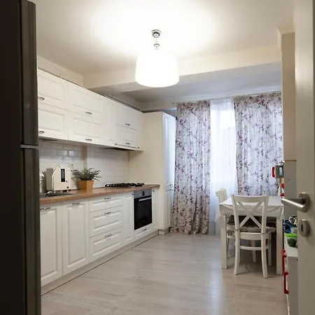 Sir & Private Parking * Craiova