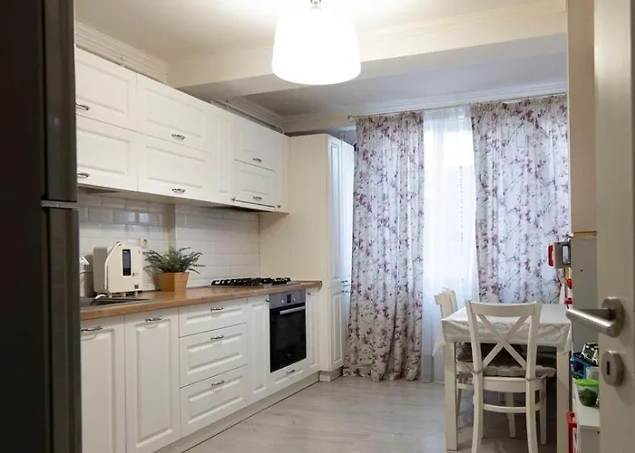 Sir & Private Parking * קריובה